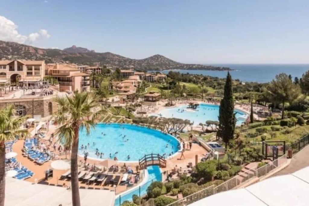 Superbe Appartement Village Cap Esterel 4P Climatise Saint-Raphaël Εξωτερικό φωτογραφία